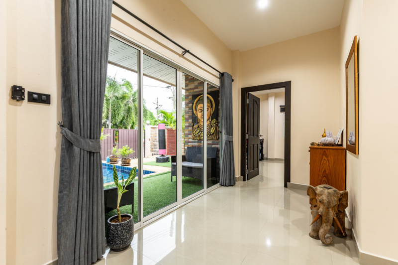 Beautiful Pool House - ฿ 4,990,000