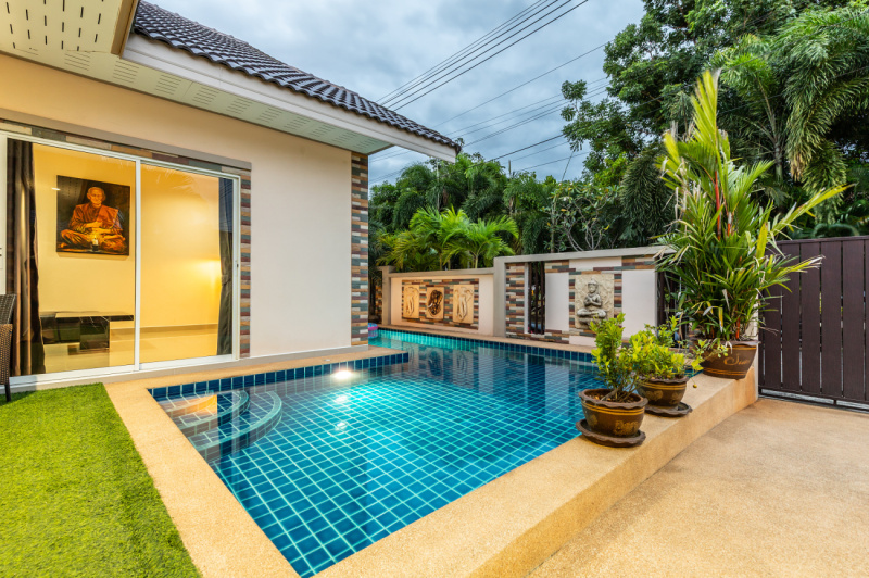 Beautiful Pool House - ฿ 4,990,000