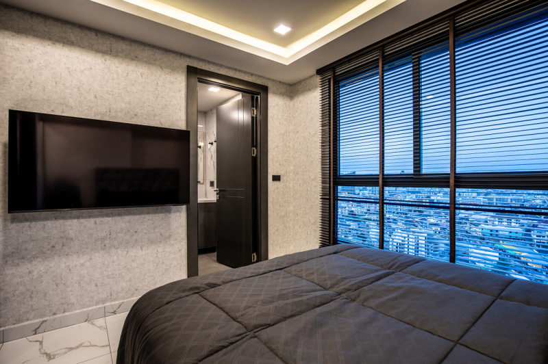 2 Bedroom Condo - ฿ 45.000 p/m