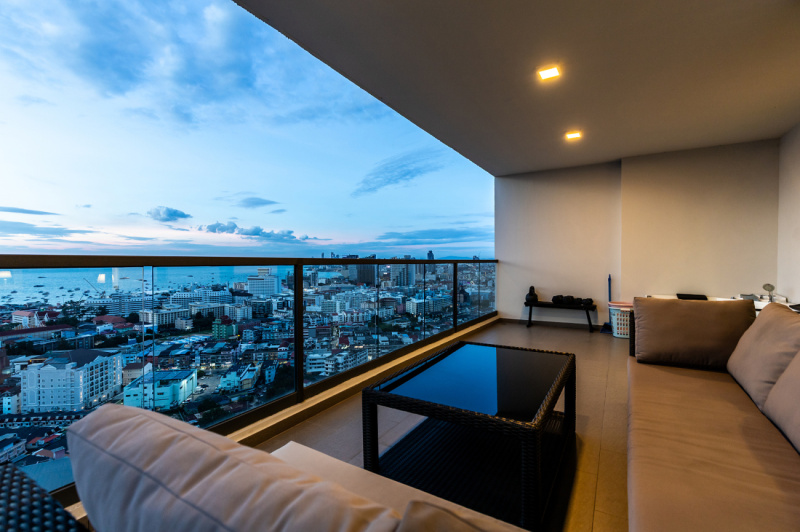 2 Bedroom Condo - ฿ 55.000 p/m