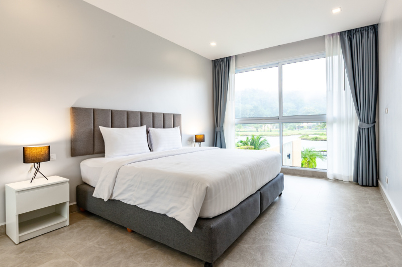 Luxury 4-Bedroom Pool Villa - ฿ 10.200.000