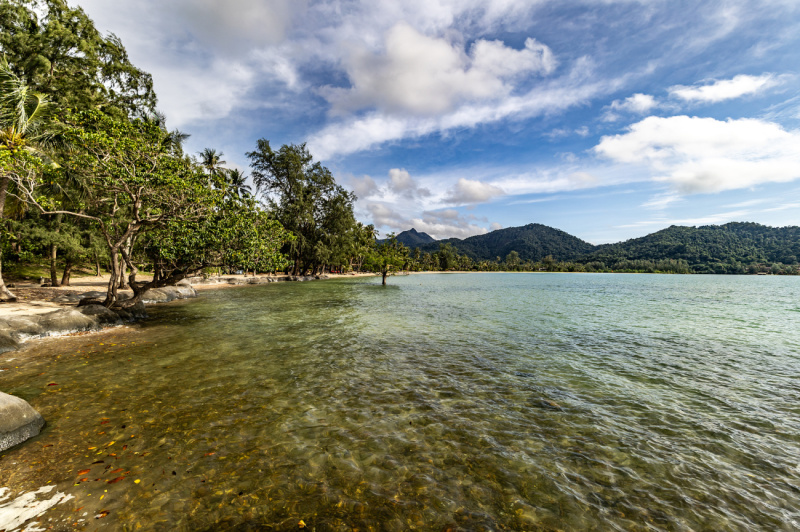 Luxury 4-Bedroom Pool Villa - ฿ 10.200.000