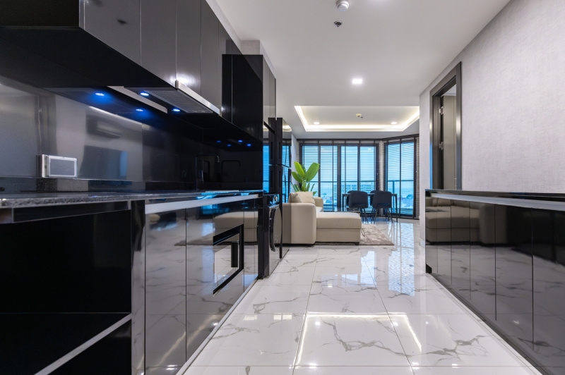 2 Bedroom Condo - ฿ 9,900,000