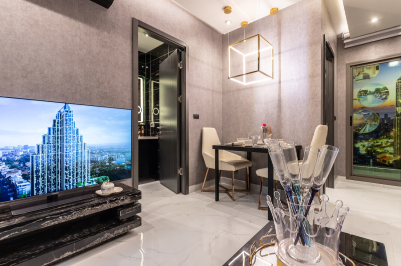1 Bedroom Condo - ฿ 3,770,000