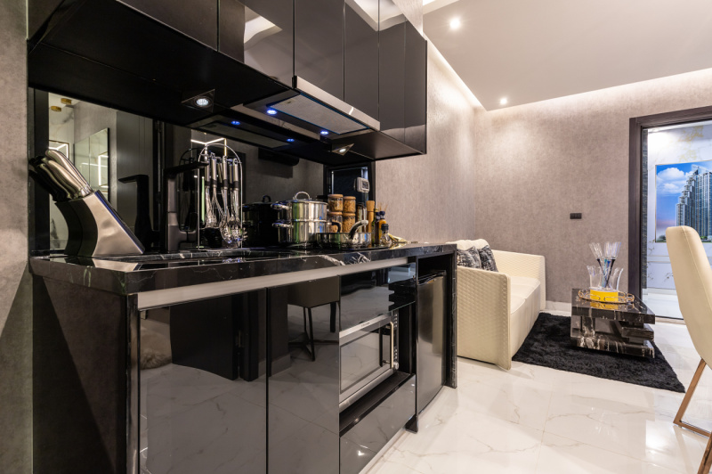 1 Bedroom Condo - ฿ 3,770,000