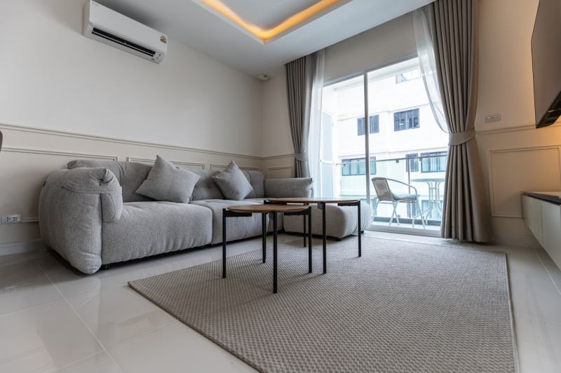 1 Bedroom Condo - ฿ 3,800,000