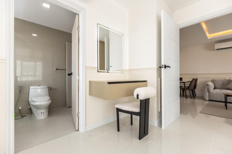 1 Bedroom Condo - ฿ 3,800,000