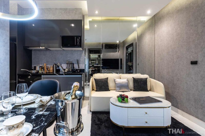 1-Bedroom Apartment - ฿ 3,400,000