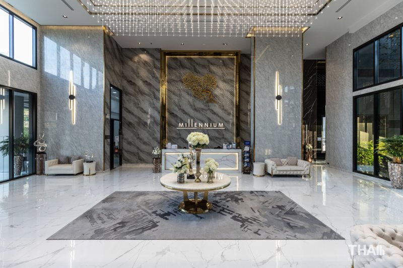 Luxury 1 Bedroom Condo - ฿ 8,900,000